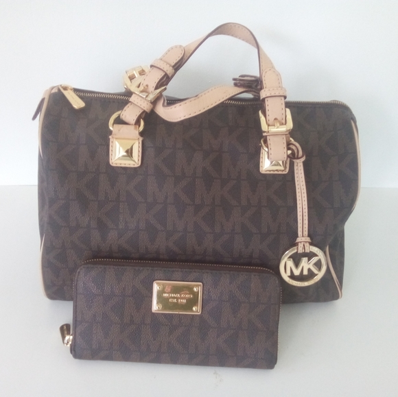 Michael Kors Handbags - Michael Kors Grayson Brown Satchel and Wallet Set